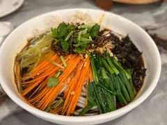 凉拌米线-蔼若春.传承云南菜(金碧公园店)