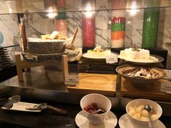 -岷山饭店-芝芝自助餐厅