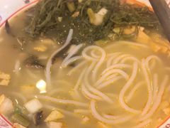 -柳大厨螺蛳粉(人民路总店)