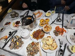 -领鲜活海鲜榴莲自助火锅(东门店)