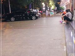 -甘家口大厦-停车场