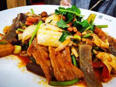 -拿渡·水煮鱼麻辣香锅(王府井奥莱·香江小镇店)
