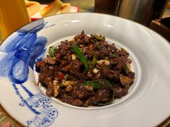 -洞庭土菜小炒馆(易发广场店)