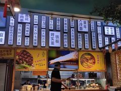 -东北小板凳地摊烧烤(泰来街店)