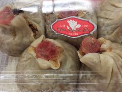 -白玉兰食品甜凤店(合生汇店)
