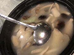 -花溪雨·森林餐厅(石基店)