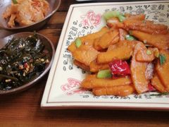 -山间农家