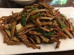 -自游人·美食一楼·地道徽菜(三十年名店)