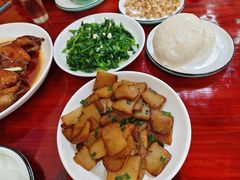 -芦茨金富饭庄·25年老字号·专做稻草鸡