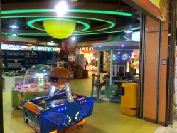 -太空学院儿童娱教乐园(中华广场店)