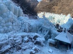 -大平台龙居瀑布旅游区