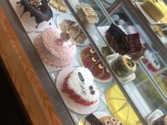 -焙丽拾光(麦凯乐直营店)