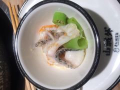 -山城外·非遗酸菜鱼(蜀都万达店)