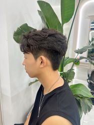 -尤司男士国潮理发馆