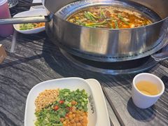 -老船舫·现做活鲜鱼馆(东郊记忆店)