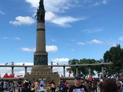 -人民防洪胜利纪念塔