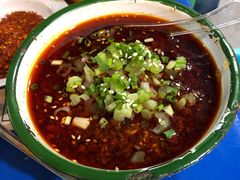 马路边冒脑花-马路边边麻辣烫(世纪金源店)