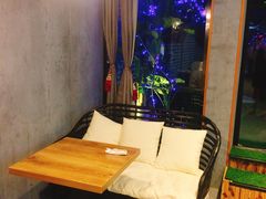 -杨小贤(东融国际影城店)