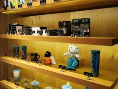 -星巴克(宁波东门银泰店)
