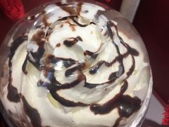 黑巧软冰-GODIVA(美罗城店)