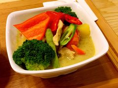 绿咖喱鸡肉饭-GOGO Plate(成都太古里店)