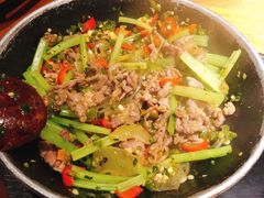 猫儿山的小黄牛-吃饭皇帝大(合生汇店)