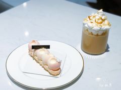 -Fridi Patisserie Cafe