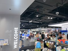 -迪卡侬(环球港店)