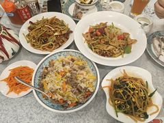 -汗腾格里·风味餐厅(新疆驻京办店)