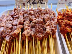 -哈尔滨小酒馆·鲜肉现穿自助烧烤(康新花园店)