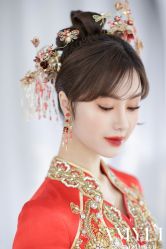 -艾米丽婚纱礼服