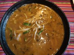 -香巴拉云南餐厅(华莱坞店)