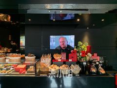 -Salon de The de Joel Robuchon(外滩18号店)