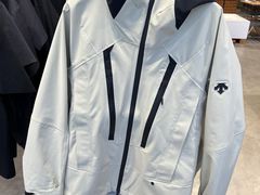 -迪桑特DESCENTE(北京三里屯BLANC店)