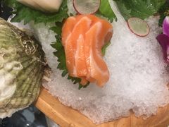 -海上明月海鲜火锅 鲜切牛肉