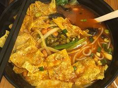 -螺小胖柳州螺蛳粉(钟楼总店)