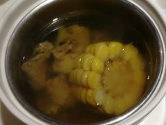 玉米排骨汤-豪享来牛排(人民店)