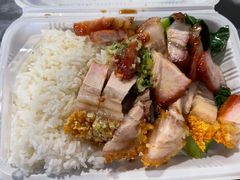 脆皮烧肉拼叉烧饭 30元-森成美食店(海珠店)