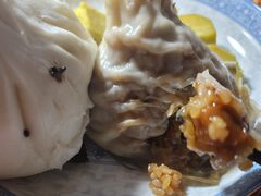 -白玉兰食品(汇联商厦店)