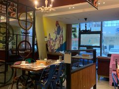 -喝丢一只鞋辣炒海鲜小烧烤(三八广场店)