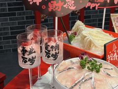 -欠火锅·水牛毛肚·团建聚餐·生日宴(何山路店)