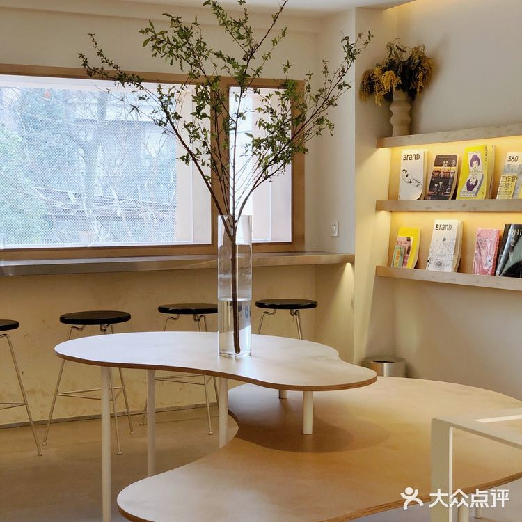 冉家坝咖啡新店☕️又多了一个晒太阳的好地方🍃