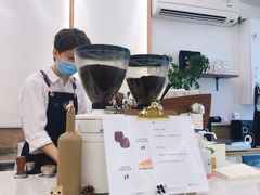 -Onirii Coffee(长乐路店)