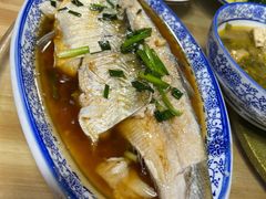 -云河农家乐饭店(福禄缘树山店)