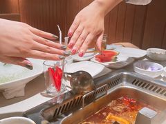-海底捞火锅鲜切牛肉主题店(长寿路店)
