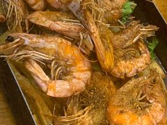 -老东镇啤酒屋海鲜加工·蒸汽海鲜·海鲜烧烤(台东店)