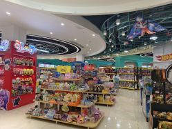 -卡通派潮品玩具折扣仓(青岛新城吾悦广场店)