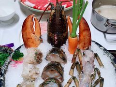 -红鼎豆捞·非遗鲍皇汤火锅(宝丰路店)