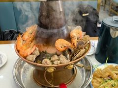 -一口猪海鲜浑锅·东北家常菜