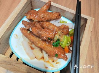 毕竟是云南嘛，口味不正宗我是可以接受的
